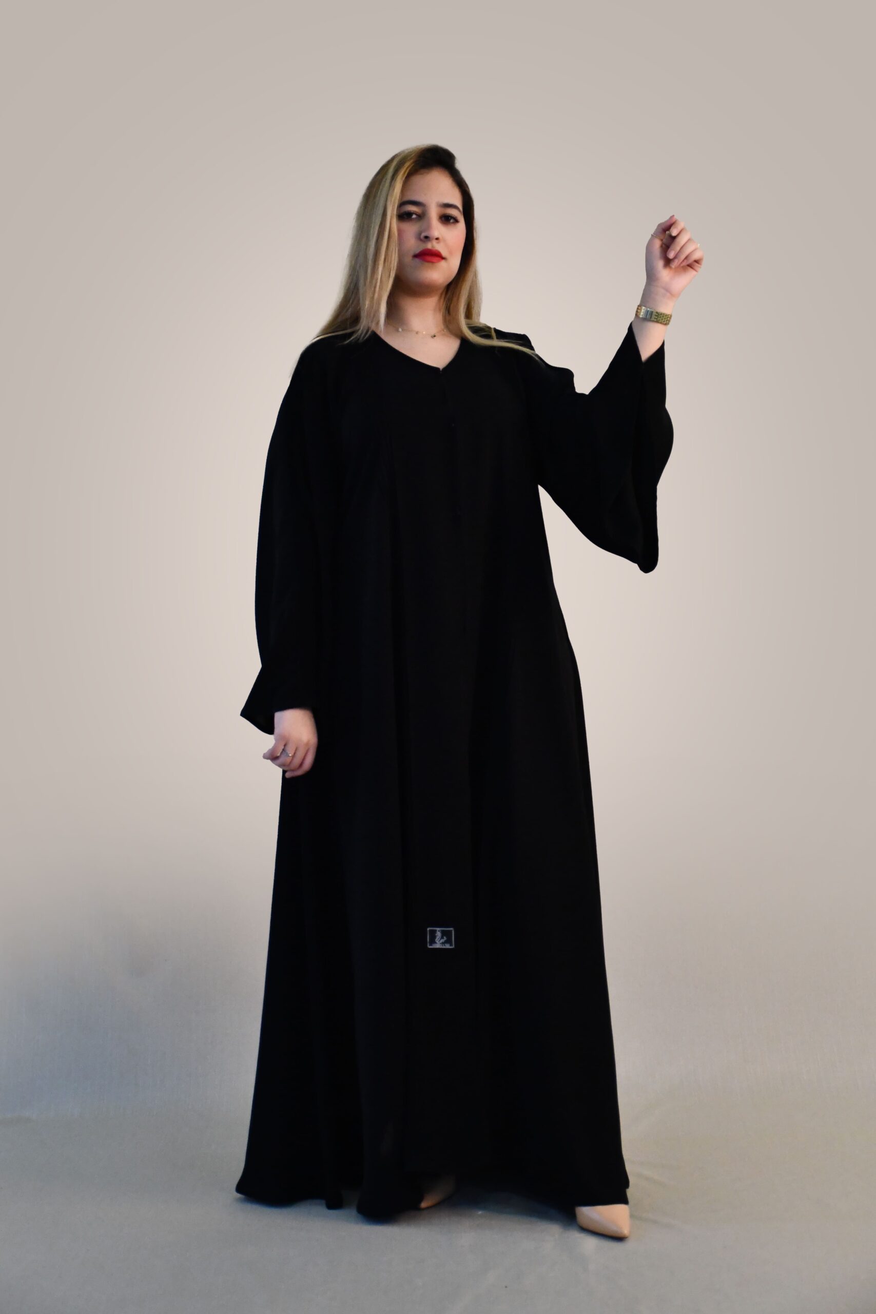 1-1242 عبايه شيهانه سبشل