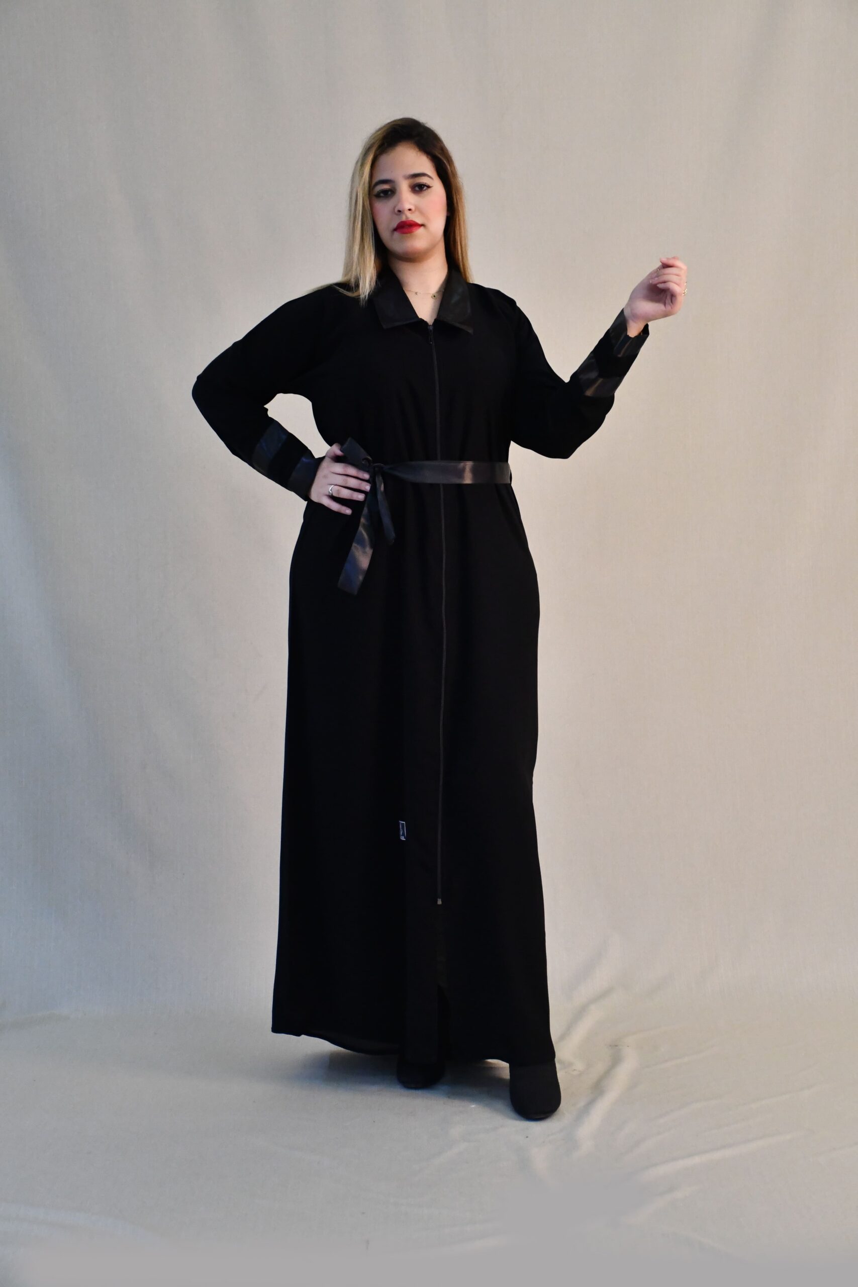 1-1246 عبايه شيهانه سبشل