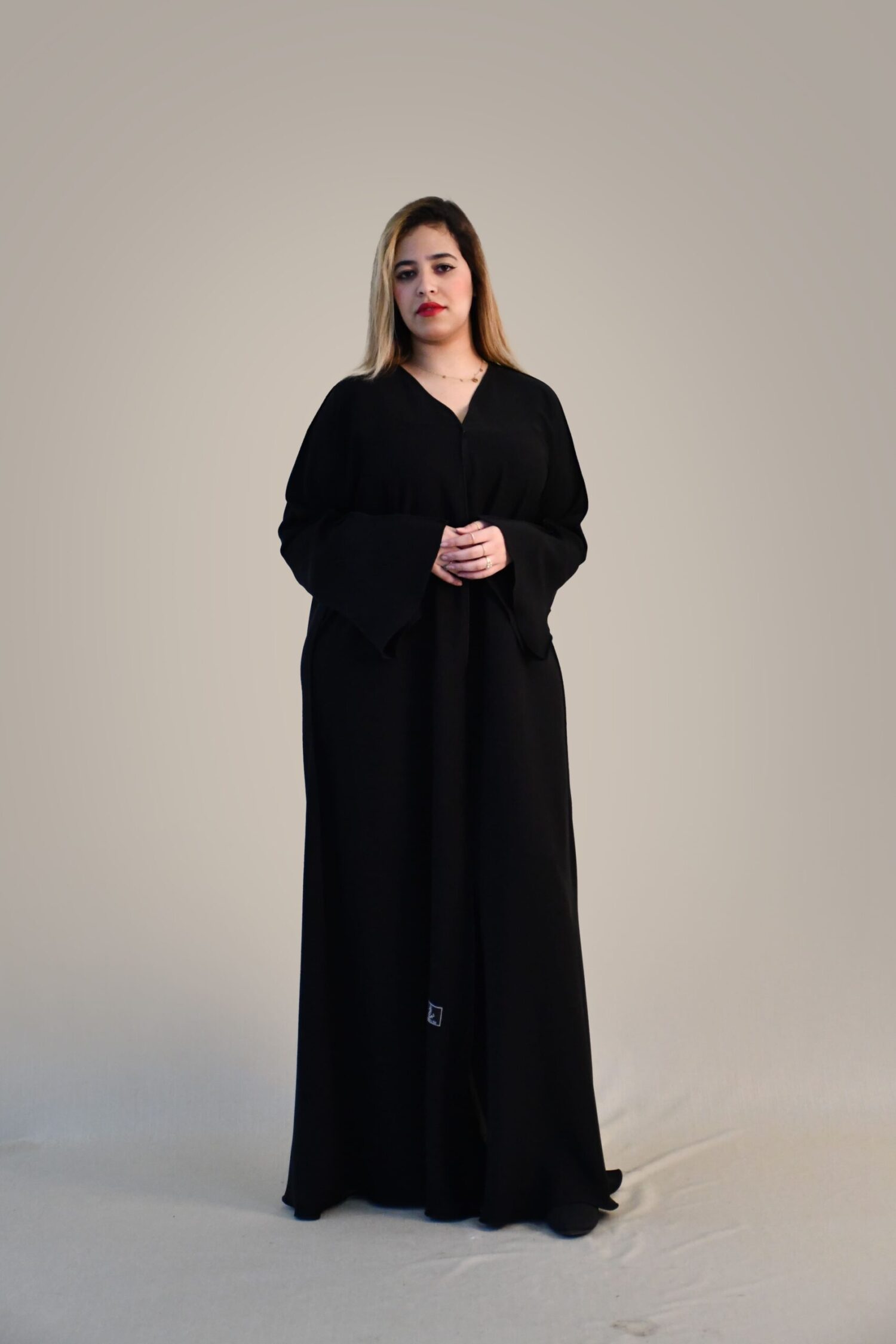 01 1-1251 عبايه شيهانه سبشل