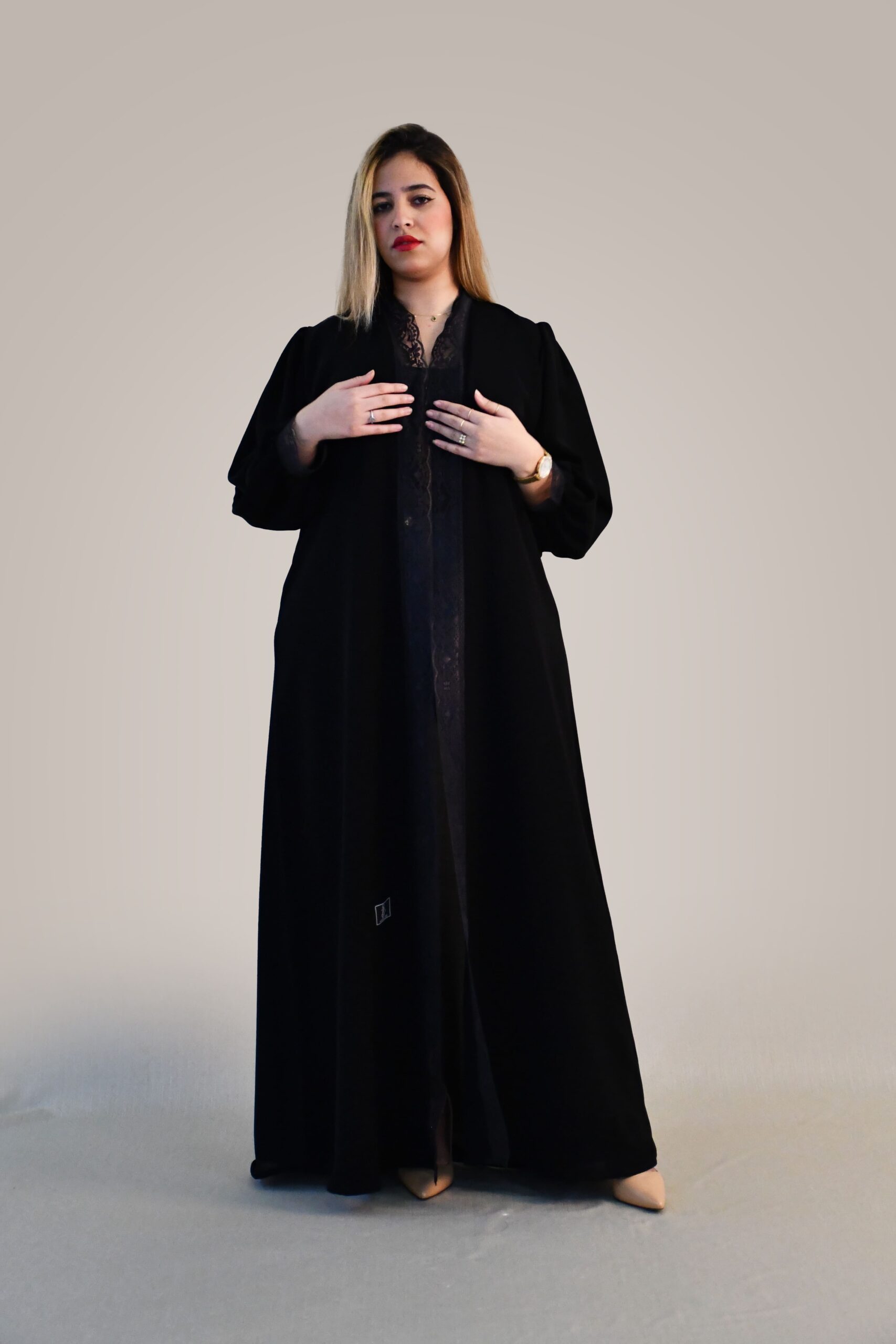 1-1236 عبايه شيهانه سبشل