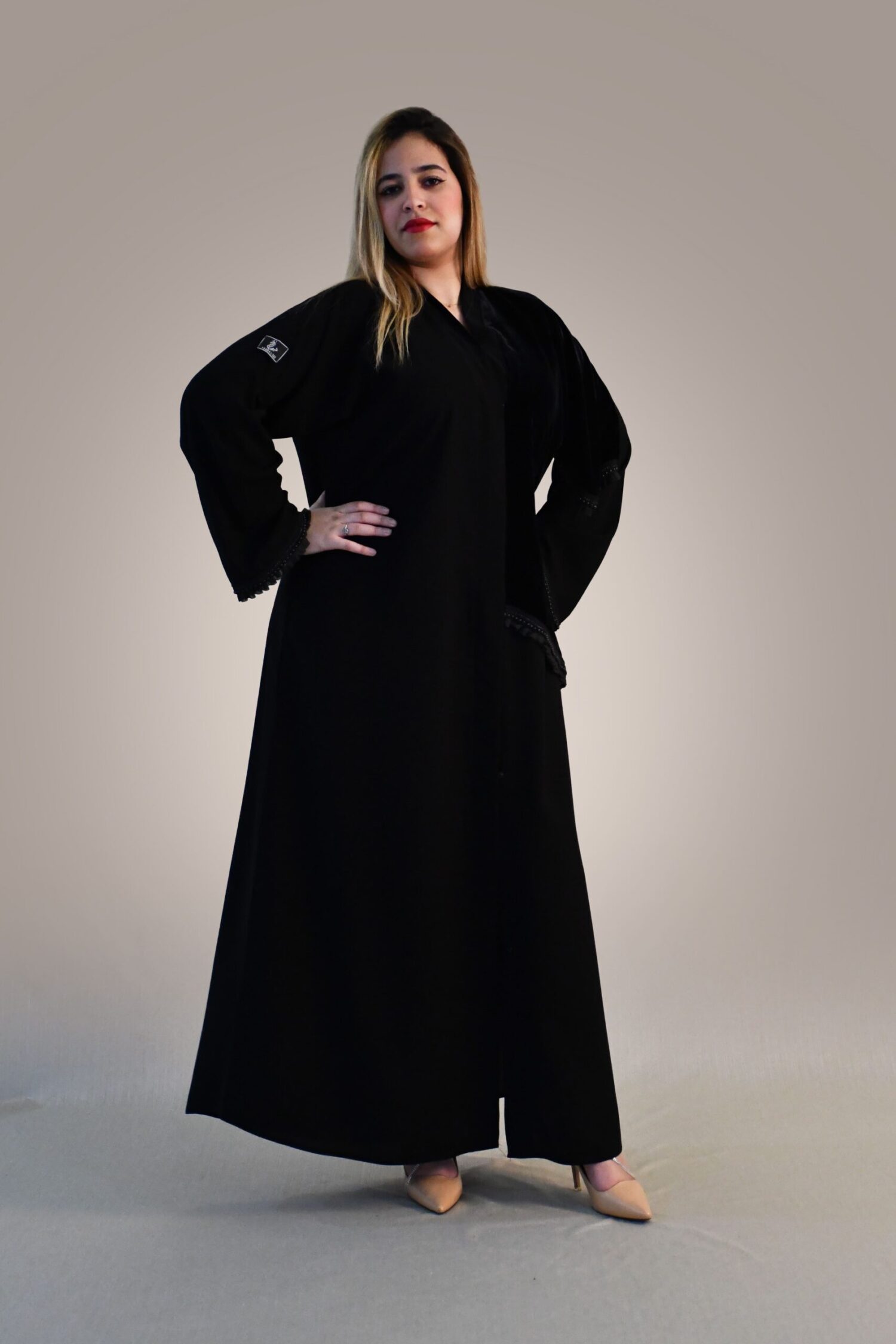 02 2-1244 عبايه شيهانه سبشل