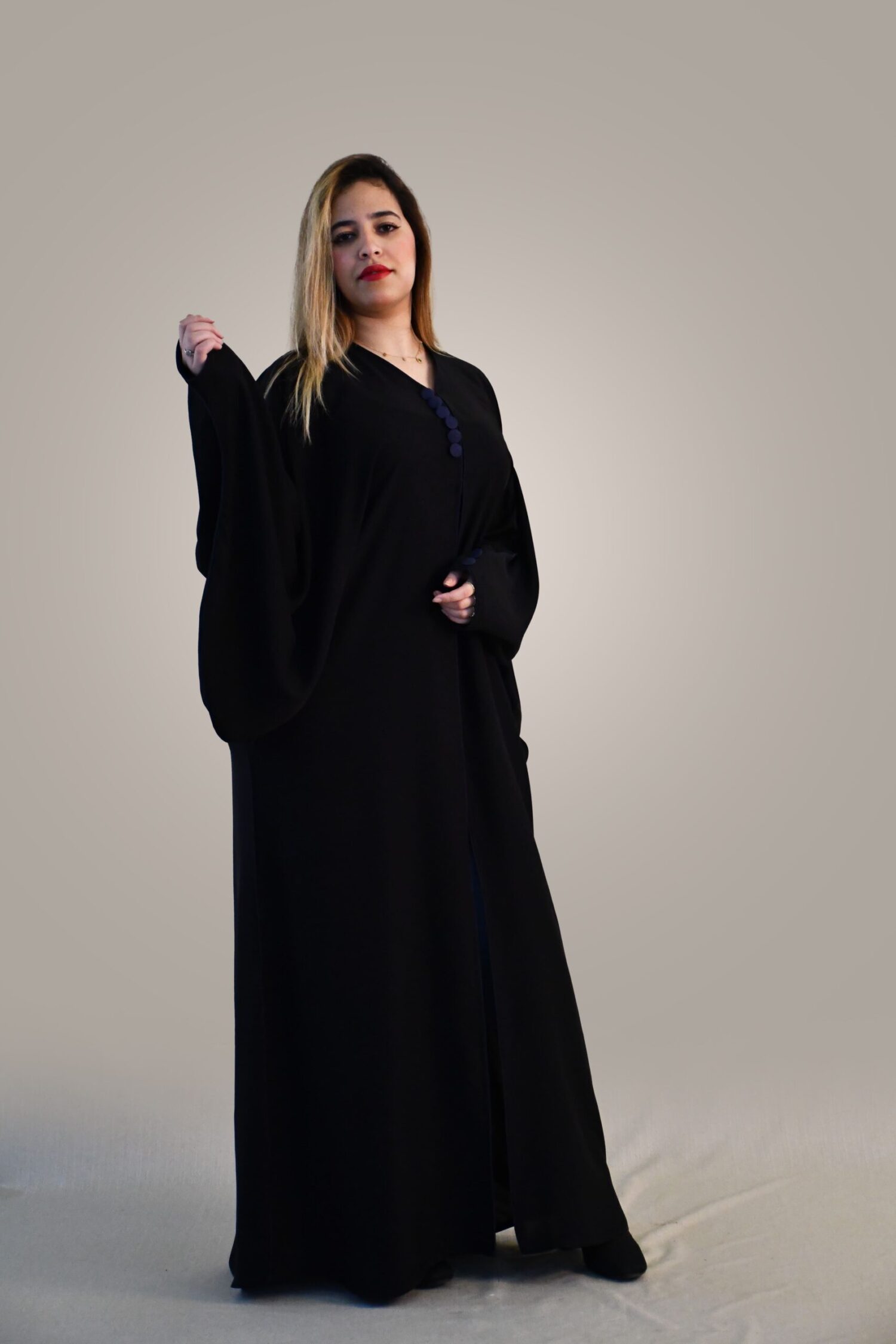 02 1-1249 عبايه شيهانه سبشل