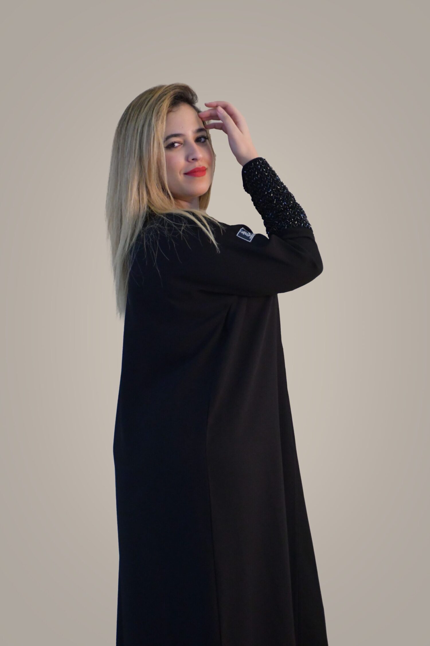 03 2-1256 عبايه شيهانه سبشل