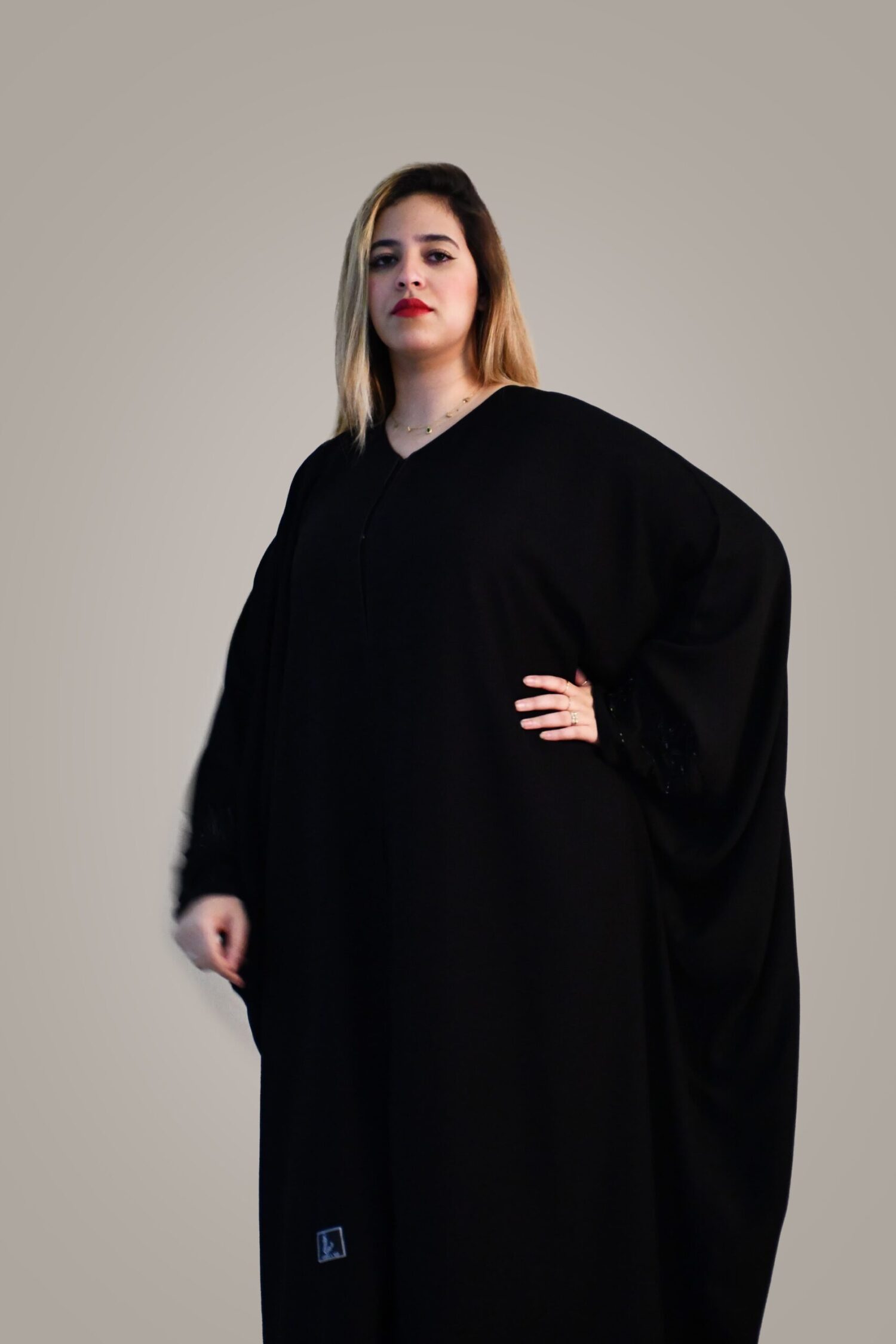 2-1255 عبايه شيهانه سبشل