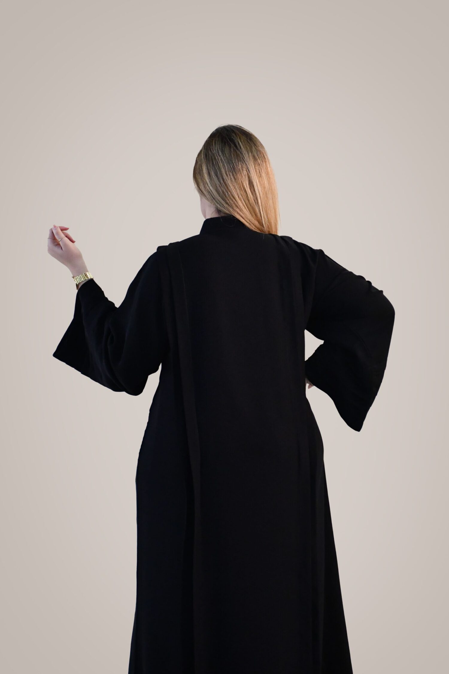 1-1235 عبايه شيهانه سبشل